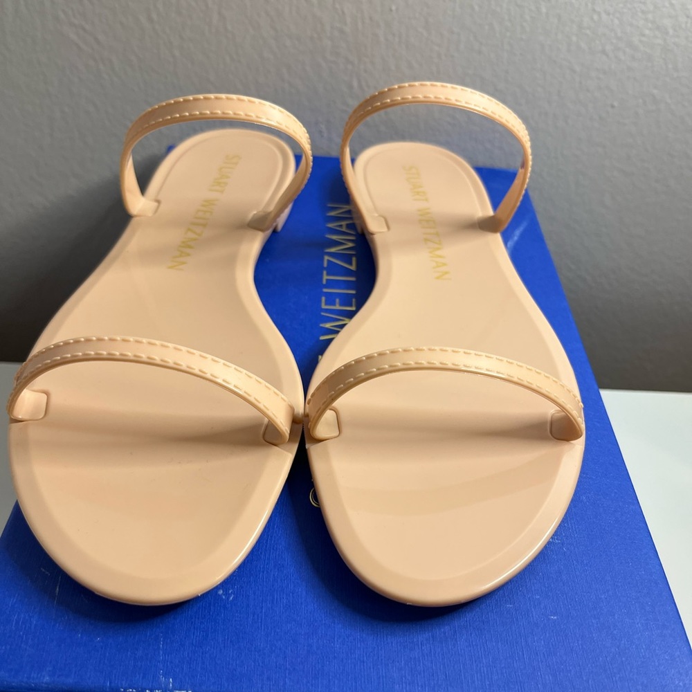 NWT Women’s Size 7 - Stuart Weitzman Poudre Sawyer Slides